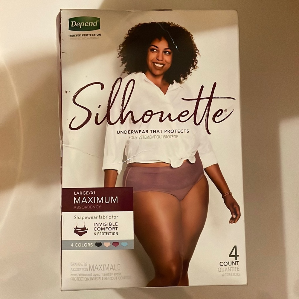 Depend silhouette New in box LARGE/XL